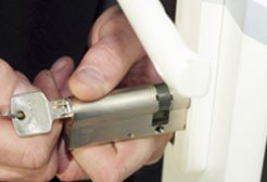 City Locksmith Services San Francisco, CA 415-450-9674 City Locksmith Services San Francisco, CA 415-450-9674